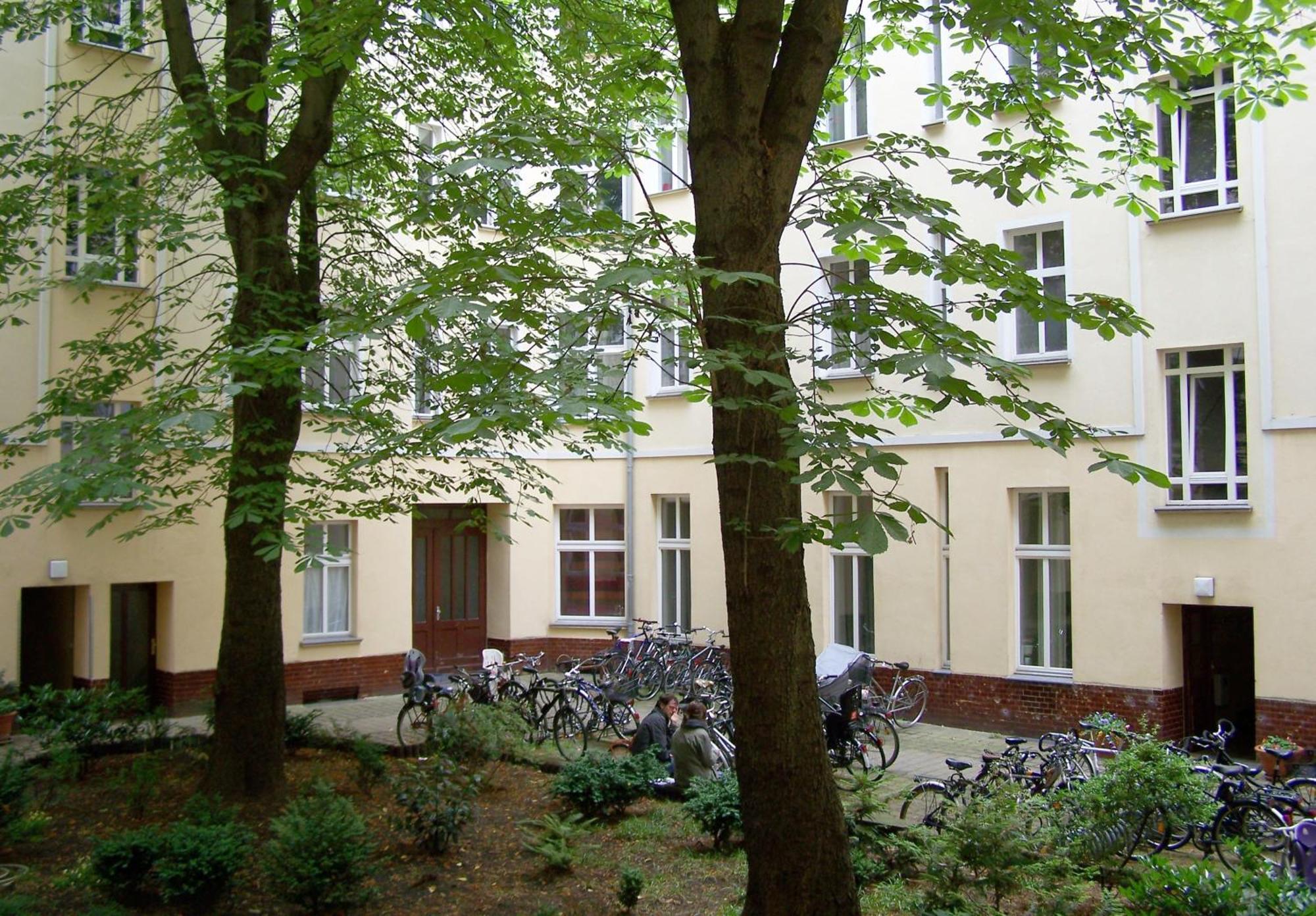 Quiet Courtyard Apartment Berlin Exteriör bild